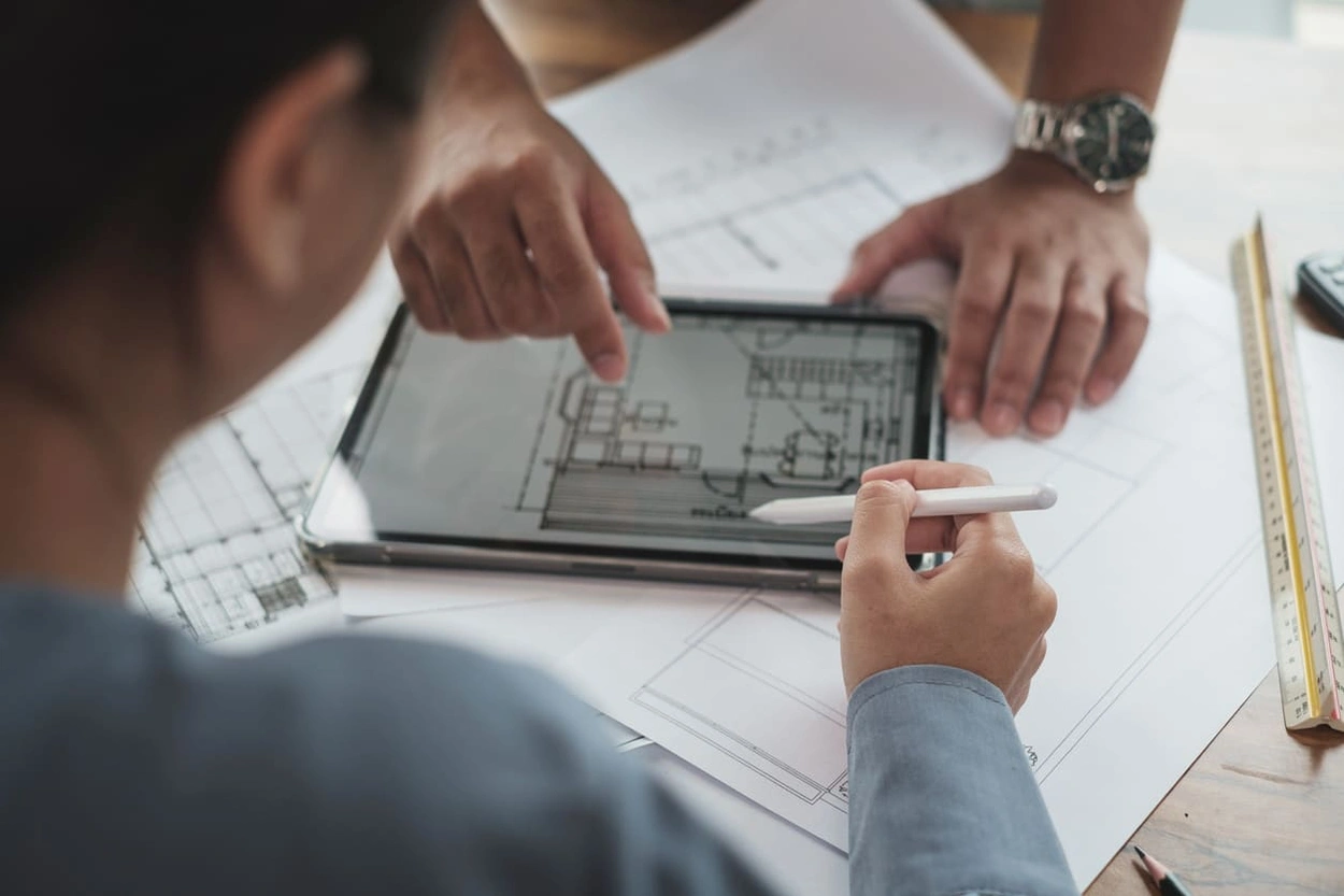 Architects using BIM to complete complex projects